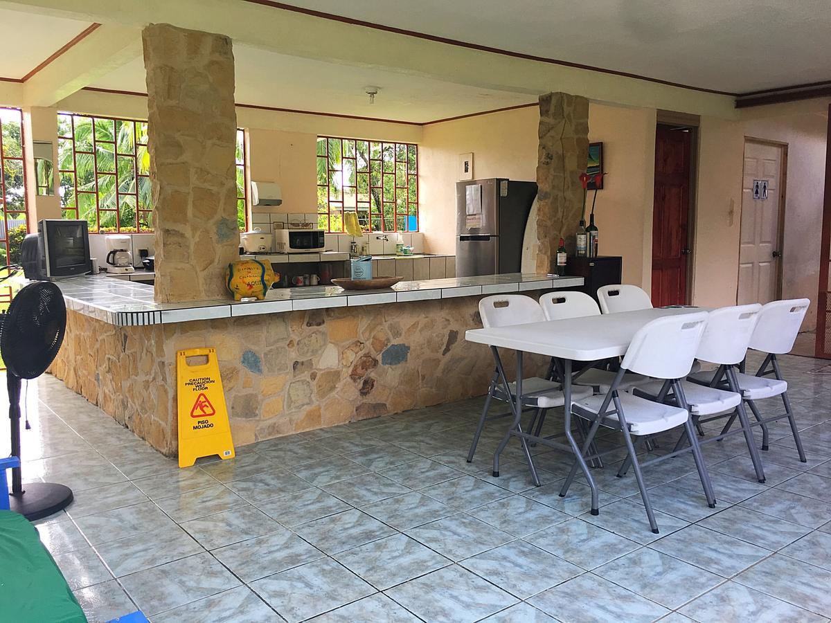 Casa Ballena Eco Hostel Uvita Extérieur photo